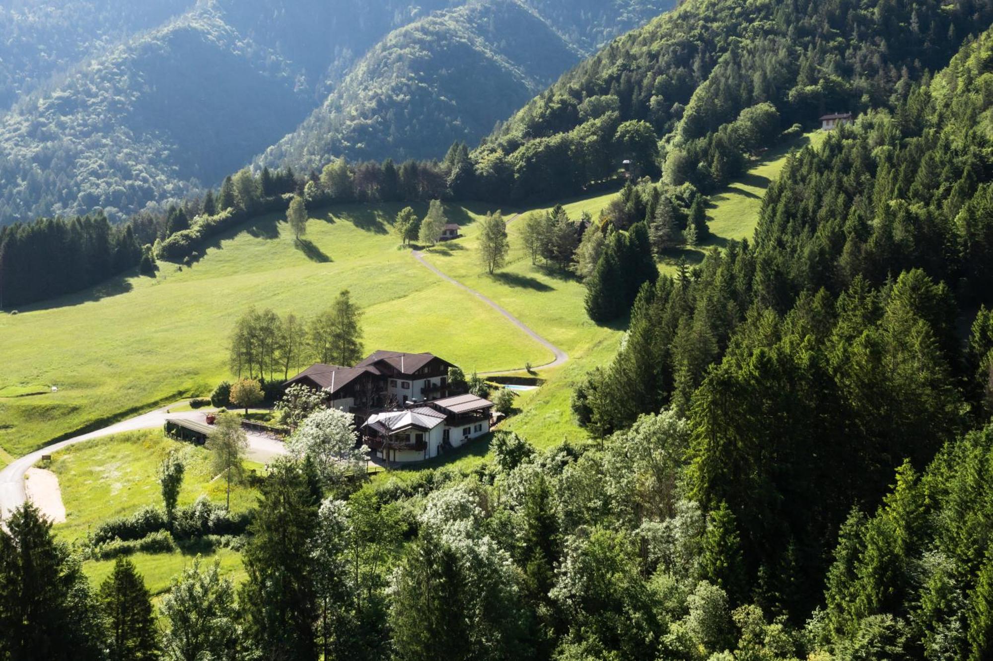 Appartamenti Lembondel - Ledro Tiarno di Sotto Kültér fotó