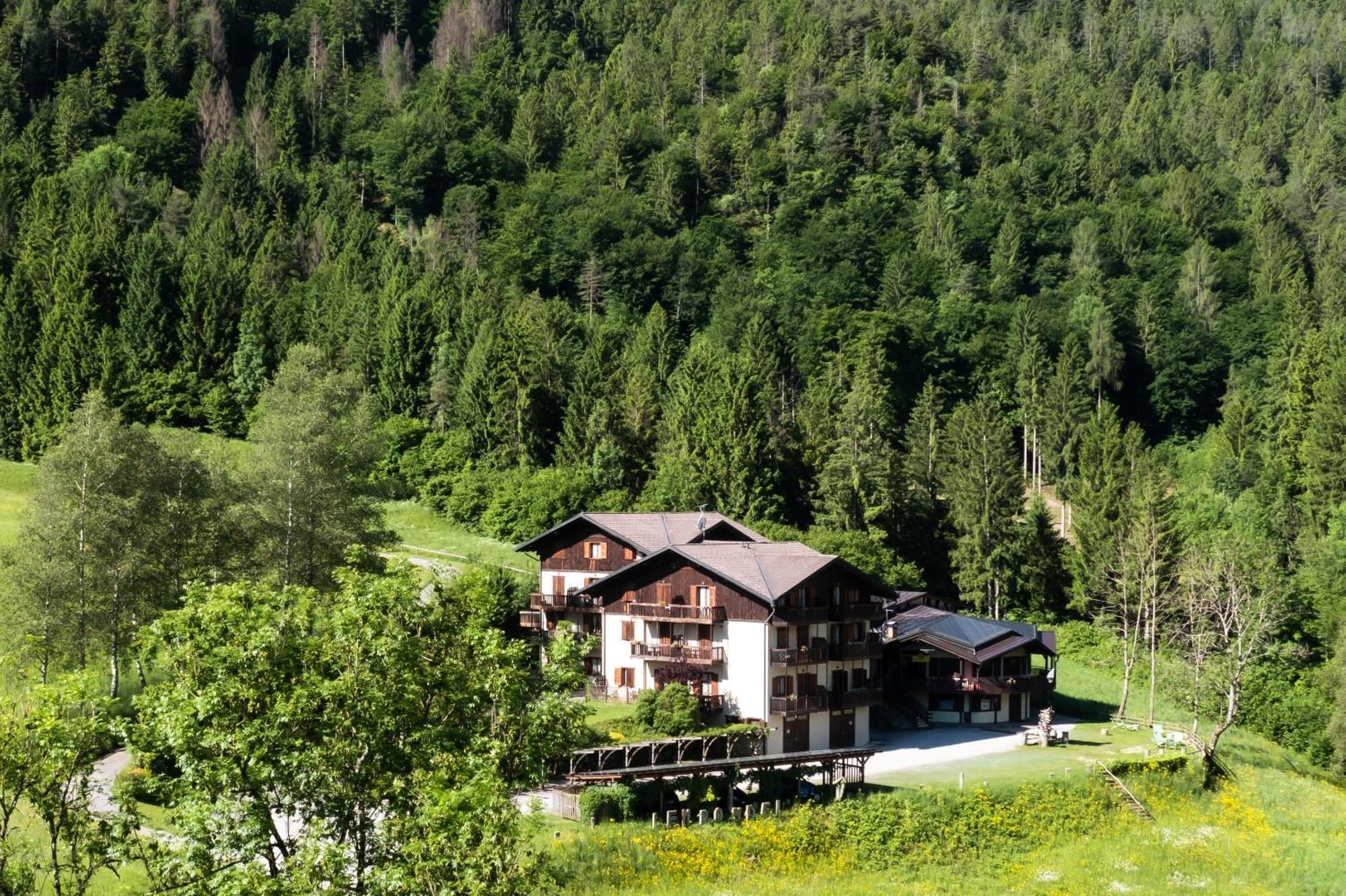 Appartamenti Lembondel - Ledro Tiarno di Sotto Kültér fotó